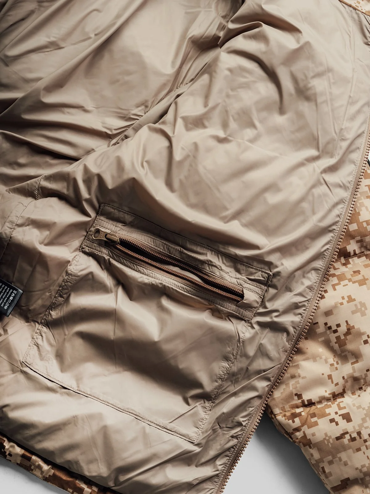 Qilo × SC irregulars aor1 ダウン Sサイズ Qilo × SC irregulars ダウンAOR1 Sサイズ レプリカ 訳アリ品 QILO x